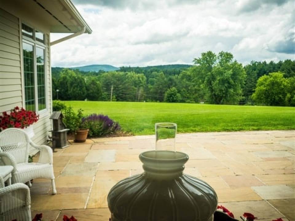 Selling with Harcourts Gold Star